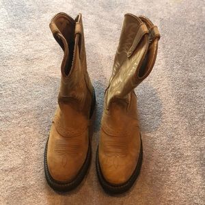 Men’s Ariat size 10 boots